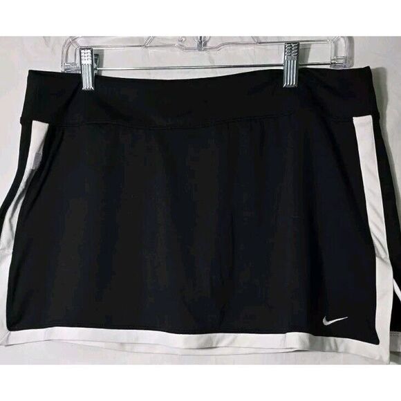 Nike Pants - Womens‎ Skirt Shorts Skort Nike Dry Fit Size L Blk Wht Golf Tennis